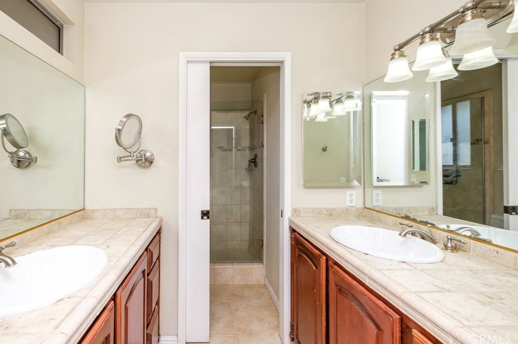 20365 Eyota Rd, Apple Valley CA  92308-6254 exterior