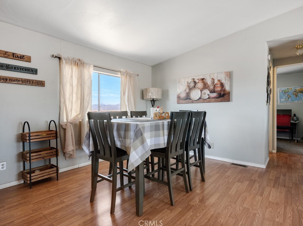 36073 Lantana St, Lucerne Valley CA  92356-7408 exterior