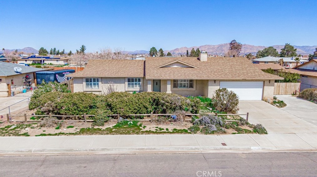 22968 Ottawa Rd, Apple Valley, CA 92308-6680