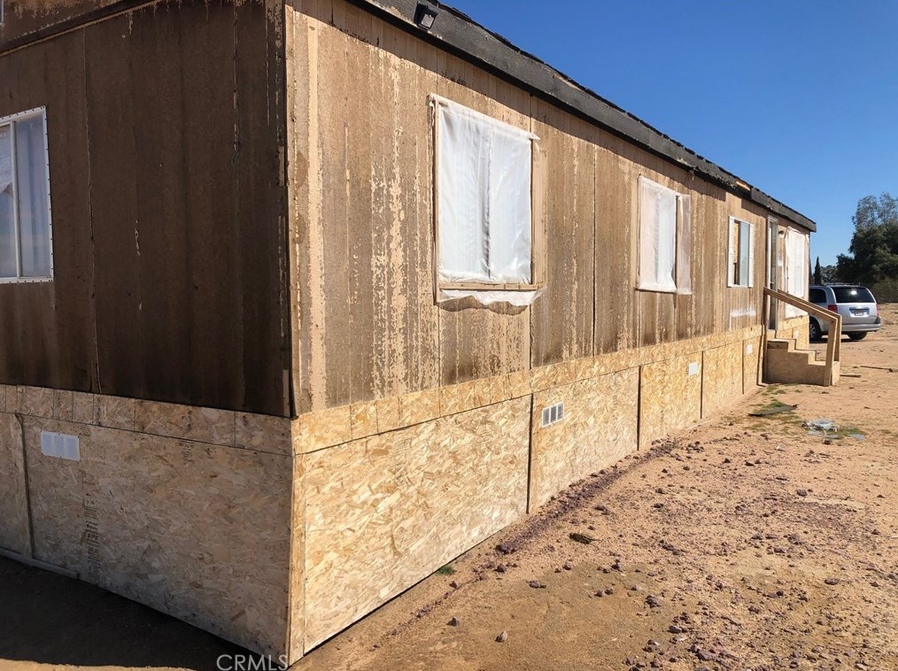 45268 Palos Verdes Rd, Newberry Springs, CA 92365-9622