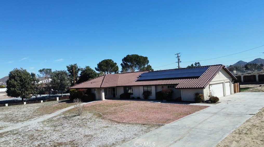 15191 Tuscola Rd, Apple Valley, CA 92307-4802
