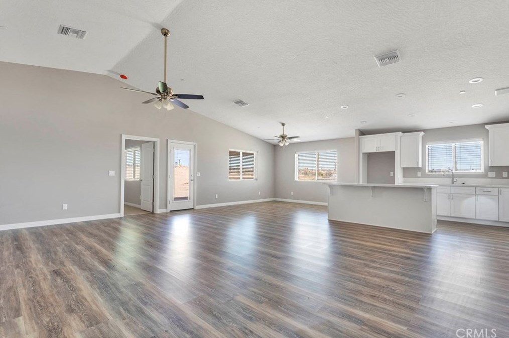 1150 Monterey Ave, Barstow, CA 92311