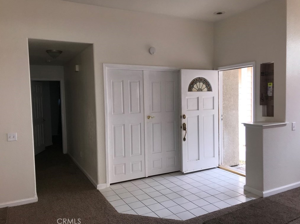 15496 Cardiff Ln, Victorville, CA 92394