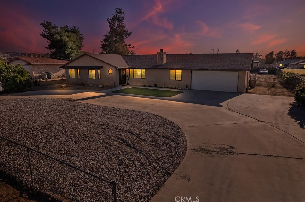 7606 Oxford Ave, Hesperia, CA 92345-7251