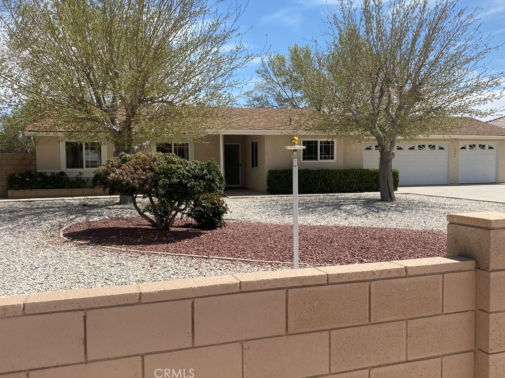 16997 Cholla Ave, Hesperia, CA 92345-6808