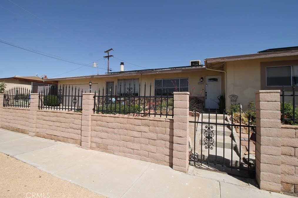 29086 Exeter St, Barstow, CA 92311-1671