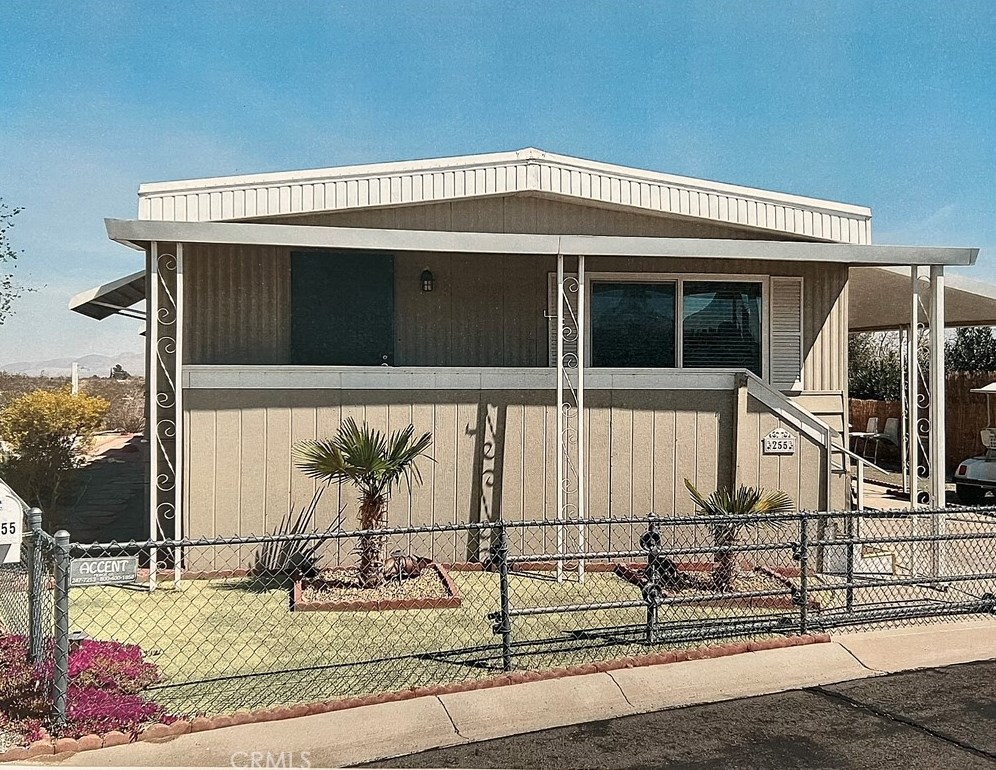 13393 Mariposa Rd #255, Victorville, CA 92395