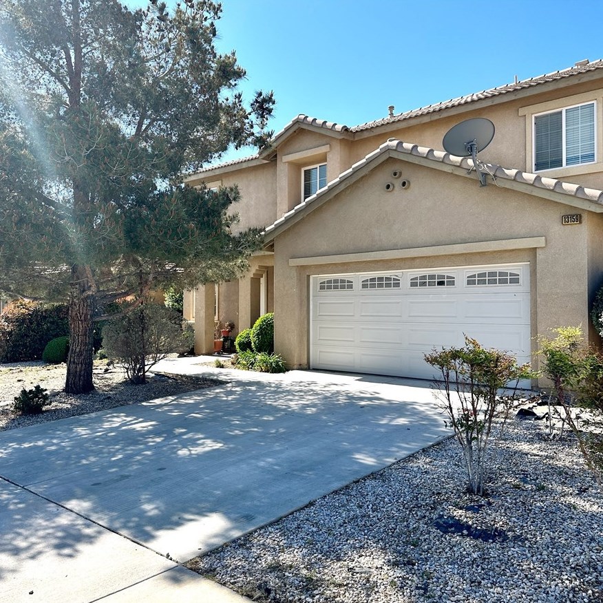 13159 Newport St, Hesperia, CA 92344