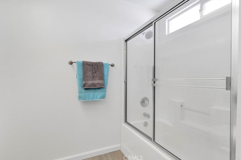 8951 Grapefruit Ave, Hesperia CA  92345-6514 exterior