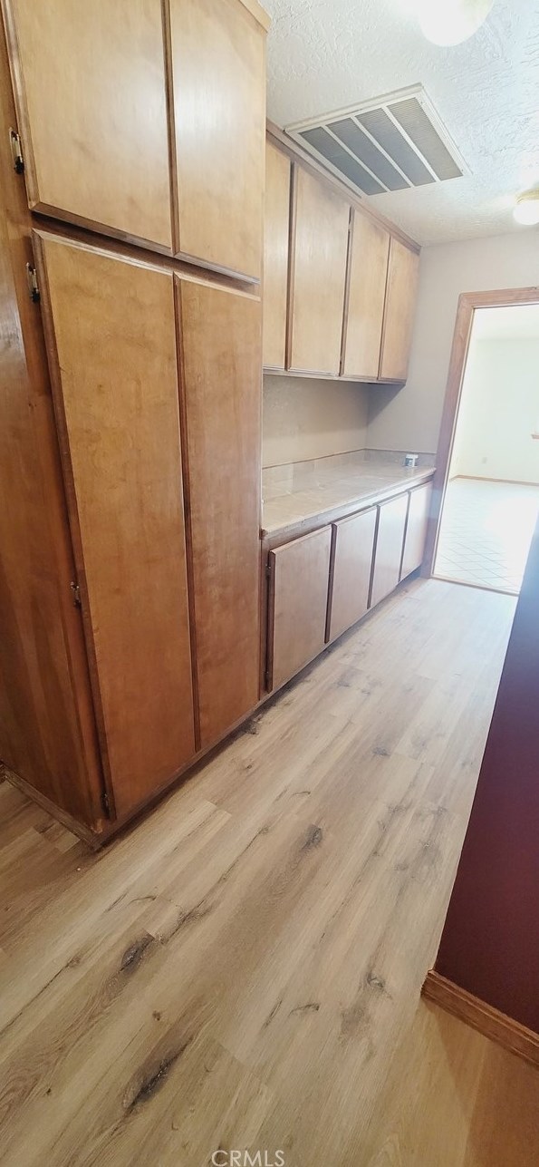 9233 La Grange Ave, Hesperia CA  92345-6452 exterior