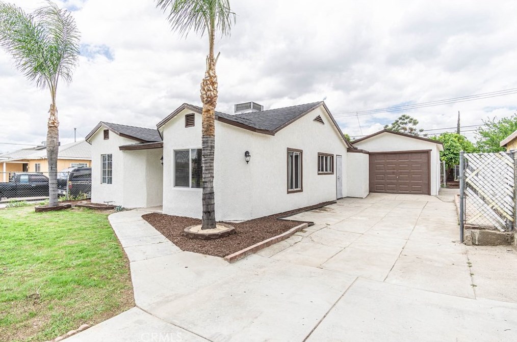 2025 Ohio Ave, Colton, CA 92324