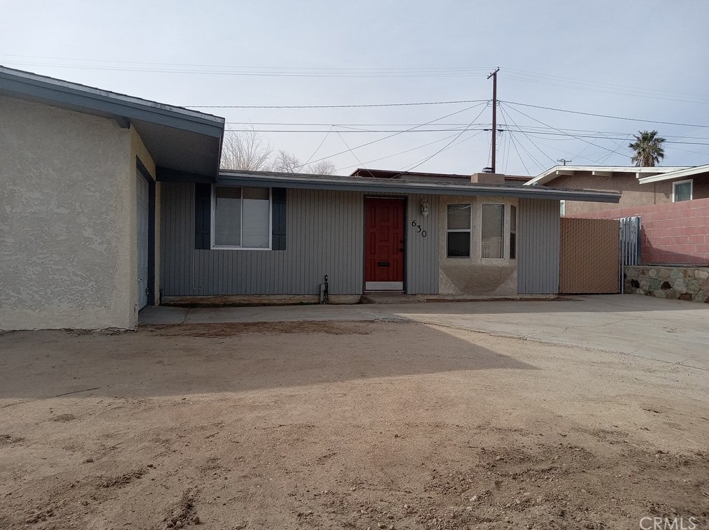 630 Agnes Dr, Barstow, CA 92311-3110