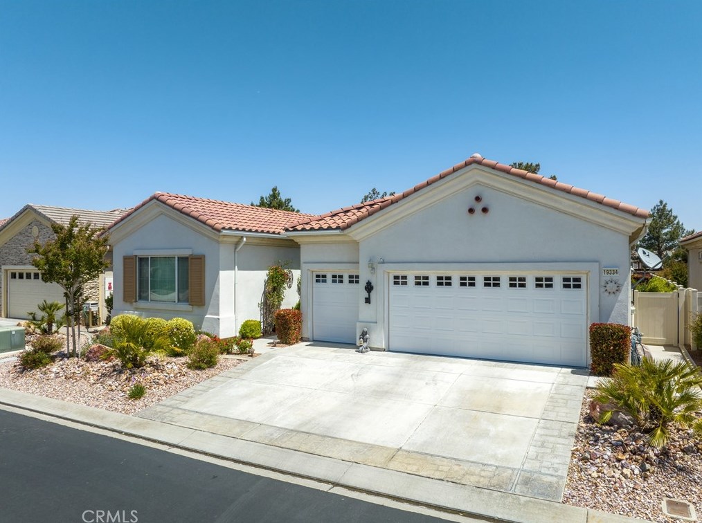 19334 Galloping Hill Rd, Apple Valley, CA 92308-3613