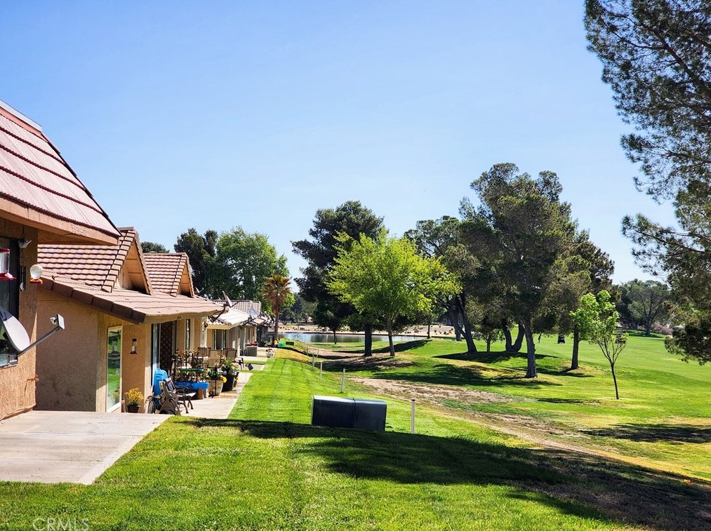 27535 Lakeview Dr #71, Helendale, CA 92342