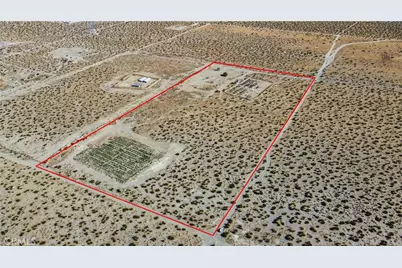 15745 Silver Rock Road, Pinon Hills, CA 92372 - Photo 16