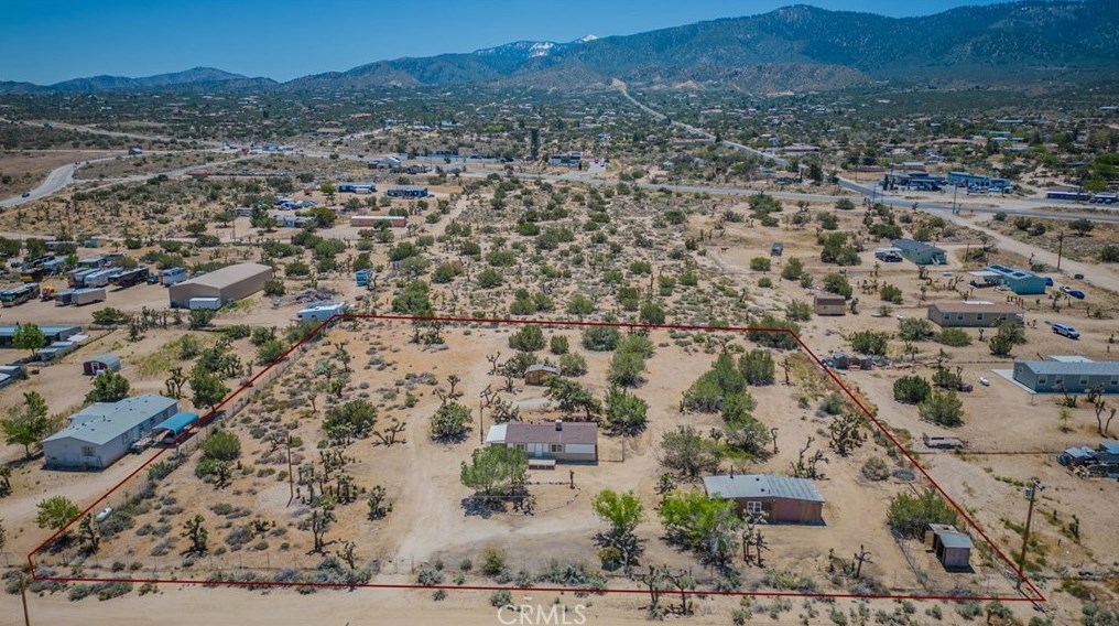 727 Daisy Ln, Pinon Hills, CA