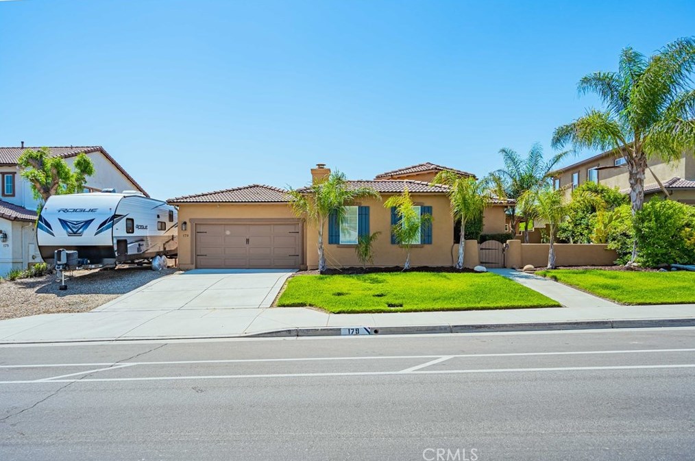 179 Monument Pkwy, Perris, CA 92570