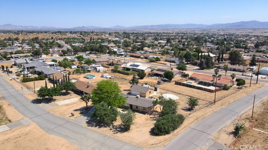 8175 Durango Ave, Hesperia, CA 92345-7109