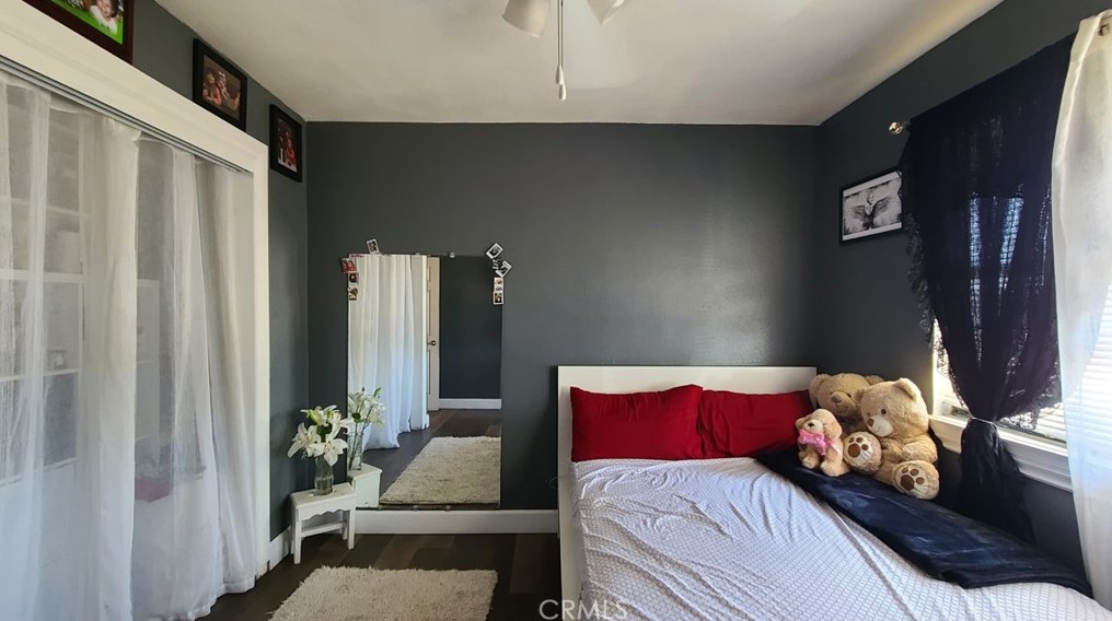 17640 Walnut St, Hesperia CA  92345-6211 exterior