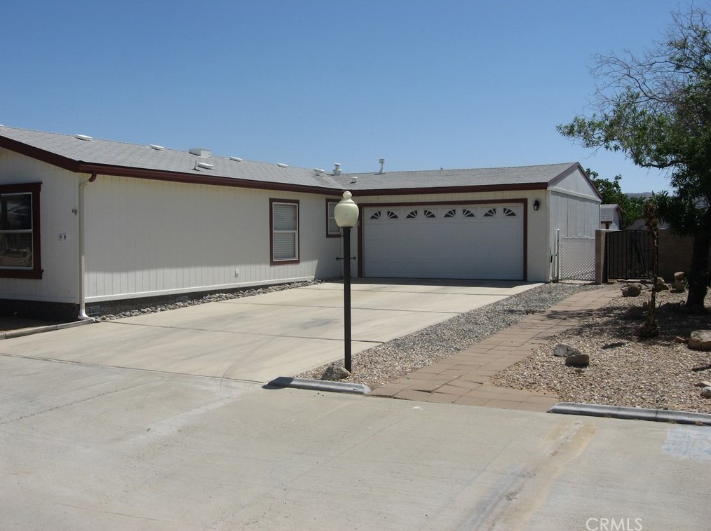 22241 Nisqually Rd #99, Apple Valley, CA 92308