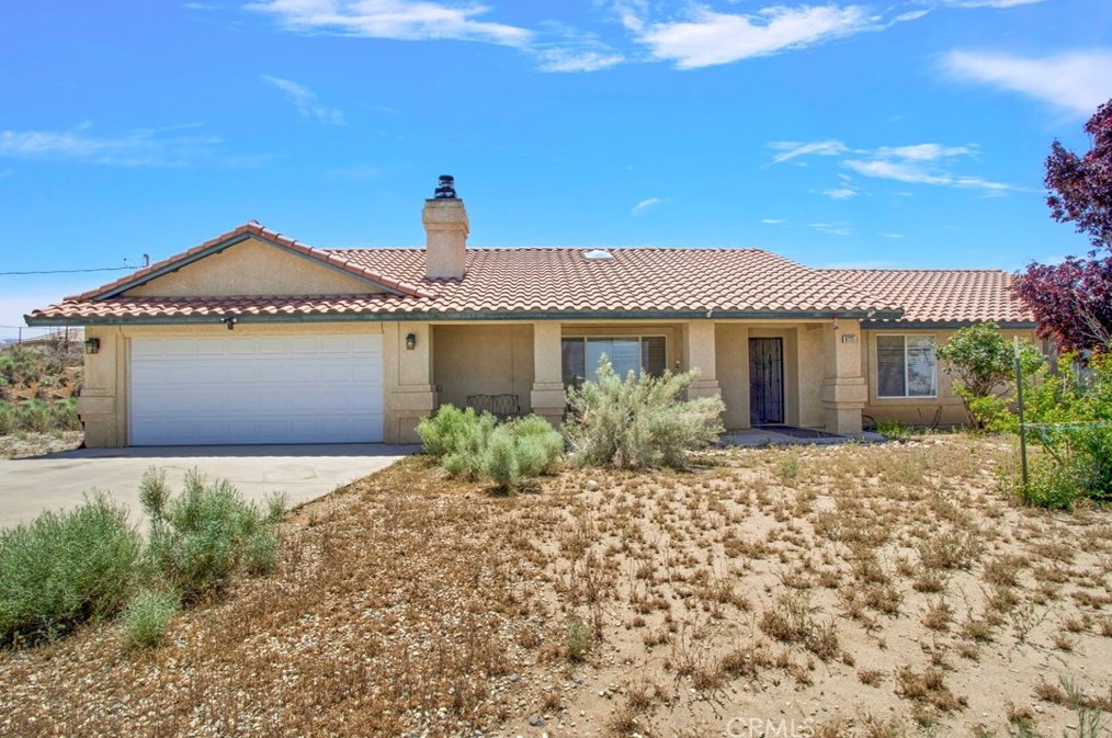 8725 Paramount Rd, Phelan, CA 92371