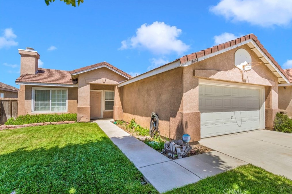 13604 W Nolina Dr, Hesperia, CA 92344