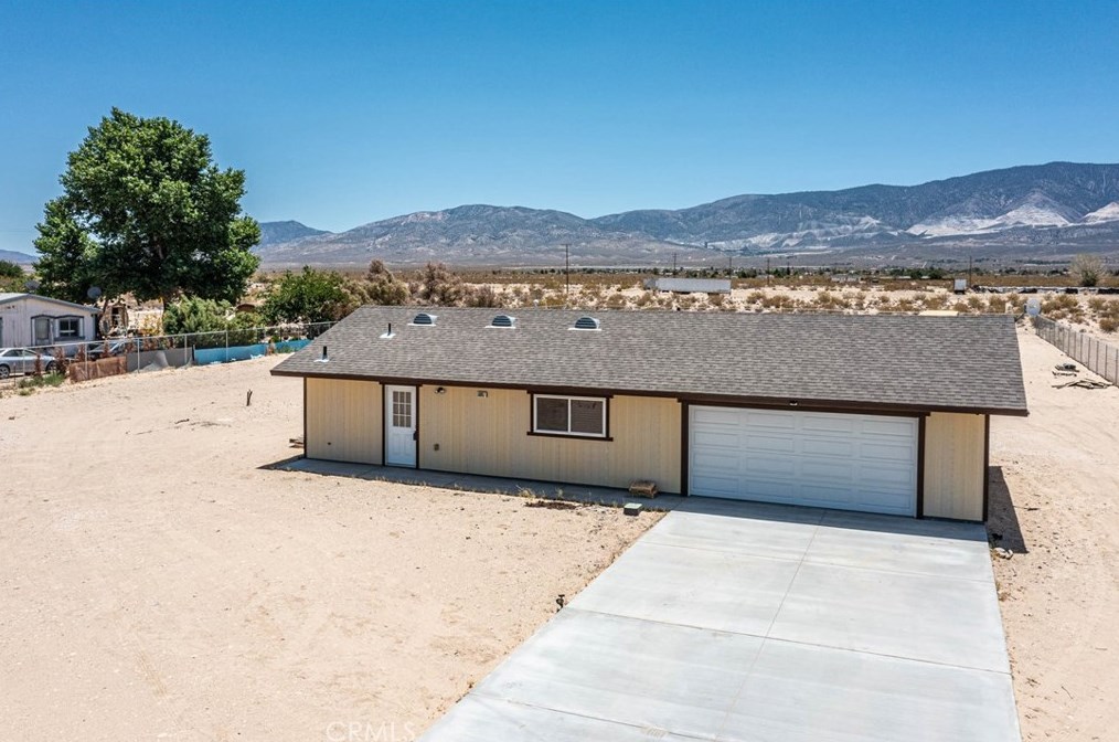 36061 Sage St, Lucerne Valley, CA 92356-7730