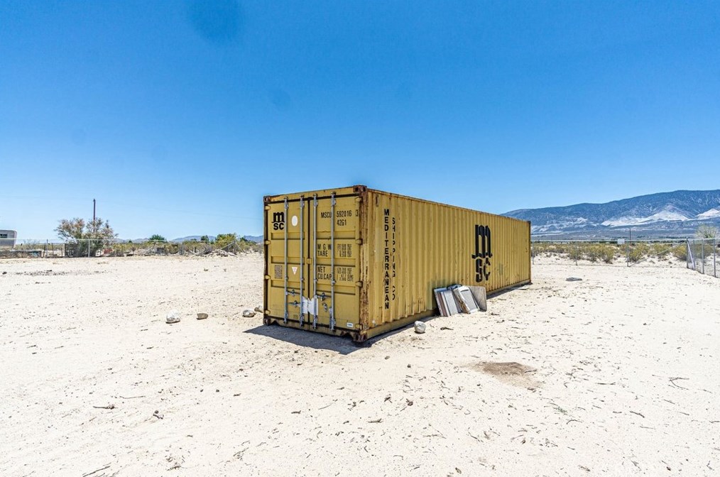 36061 Sage St, Lucerne Valley CA  92356-7730 exterior