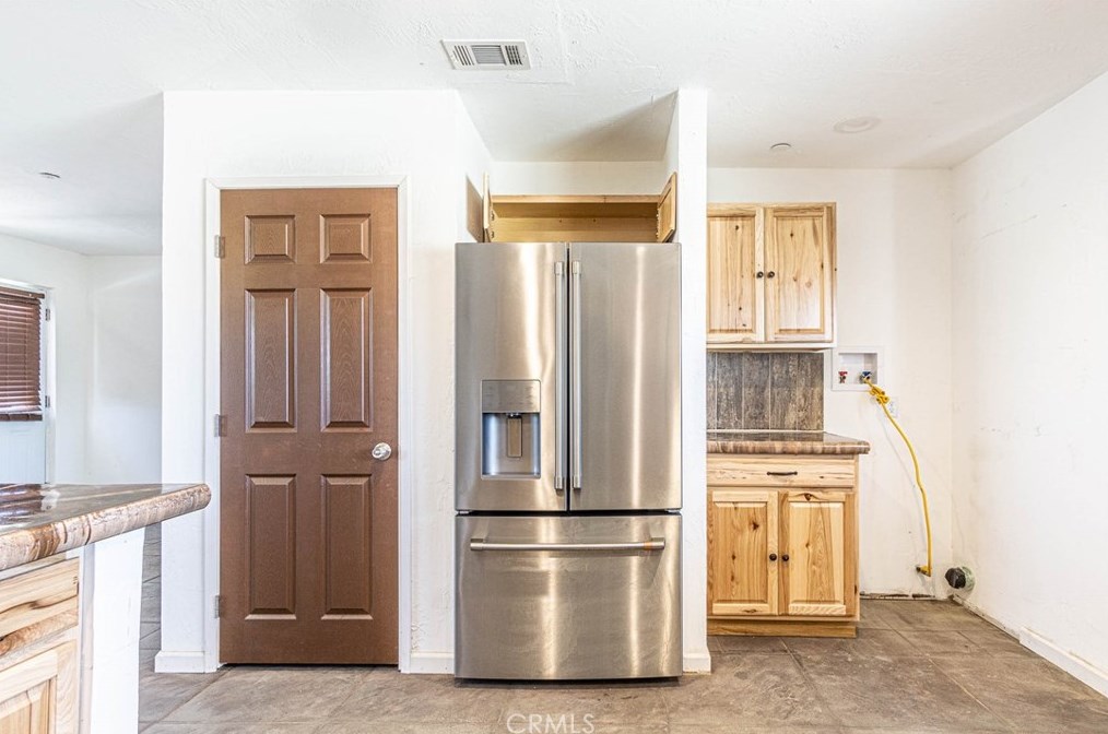 36061 Sage St, Lucerne Valley CA  92356-7730 exterior