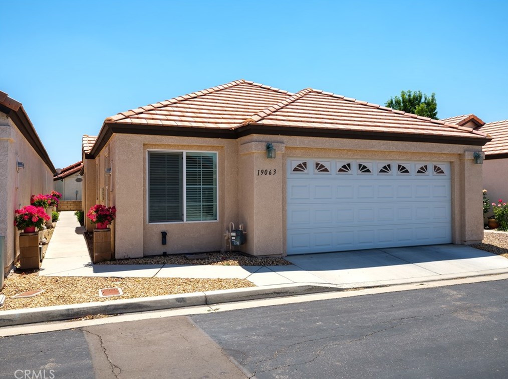 19063 Stoddard Way, Apple Valley, CA 92308-4981