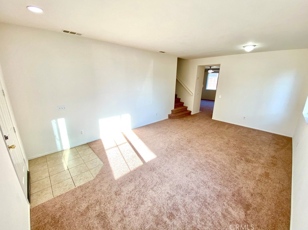 13749 Starshine Dr, Victorville, CA 92392