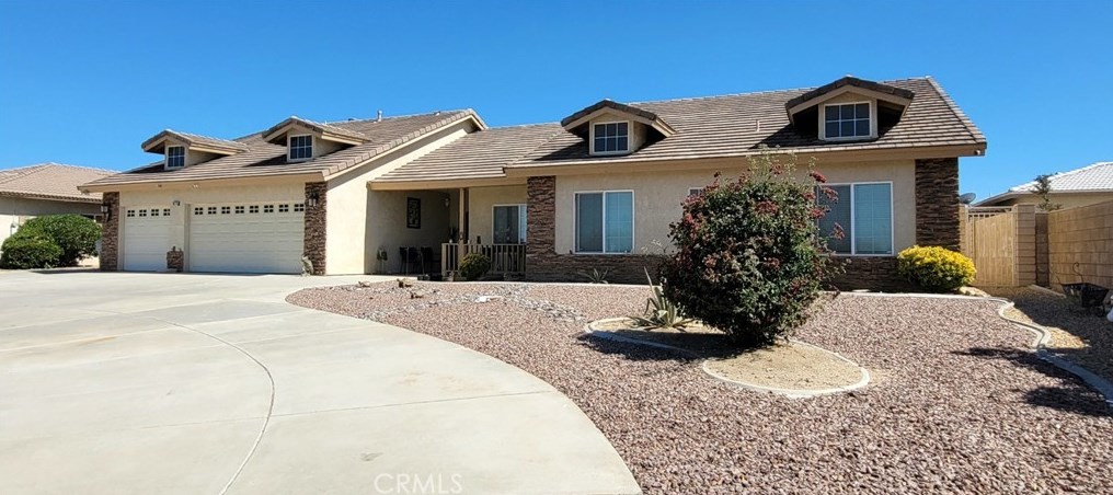 16771 Crockett Ave, Hesperia CA  92345-8818 exterior