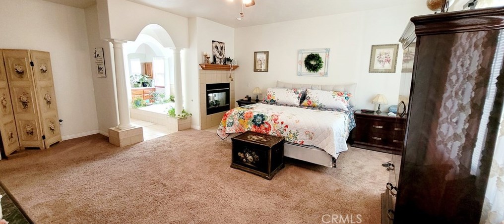 16771 Crockett Ave, Hesperia CA  92345-8818 exterior