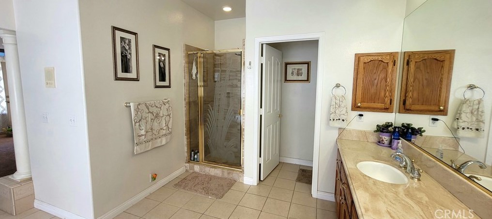 16771 Crockett Ave, Hesperia CA  92345-8818 exterior