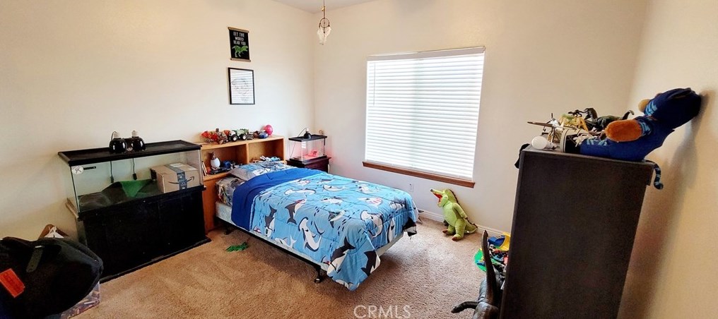 16771 Crockett Ave, Hesperia CA  92345-8818 exterior