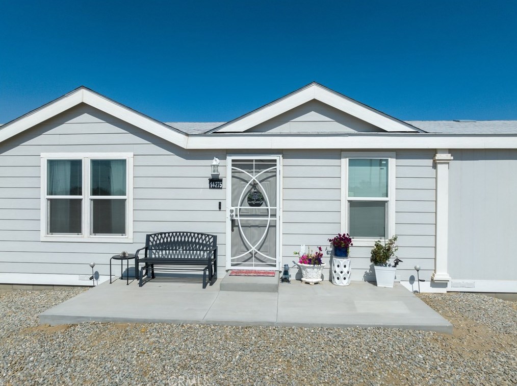 14275 Lager Rd, Phelan, CA 92371