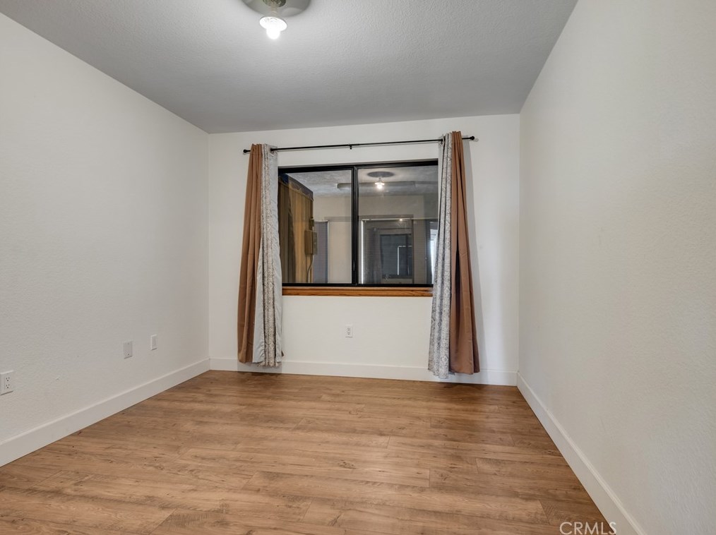 14795 Apple Valley Rd, Apple Valley CA  92307-5105 exterior