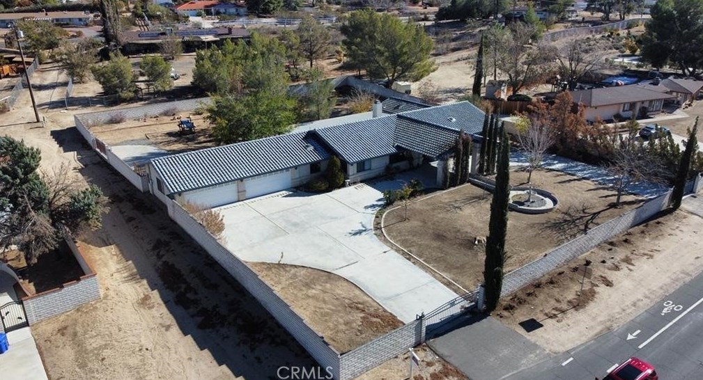 14795 Apple Valley Rd, Apple Valley CA  92307-5105 exterior