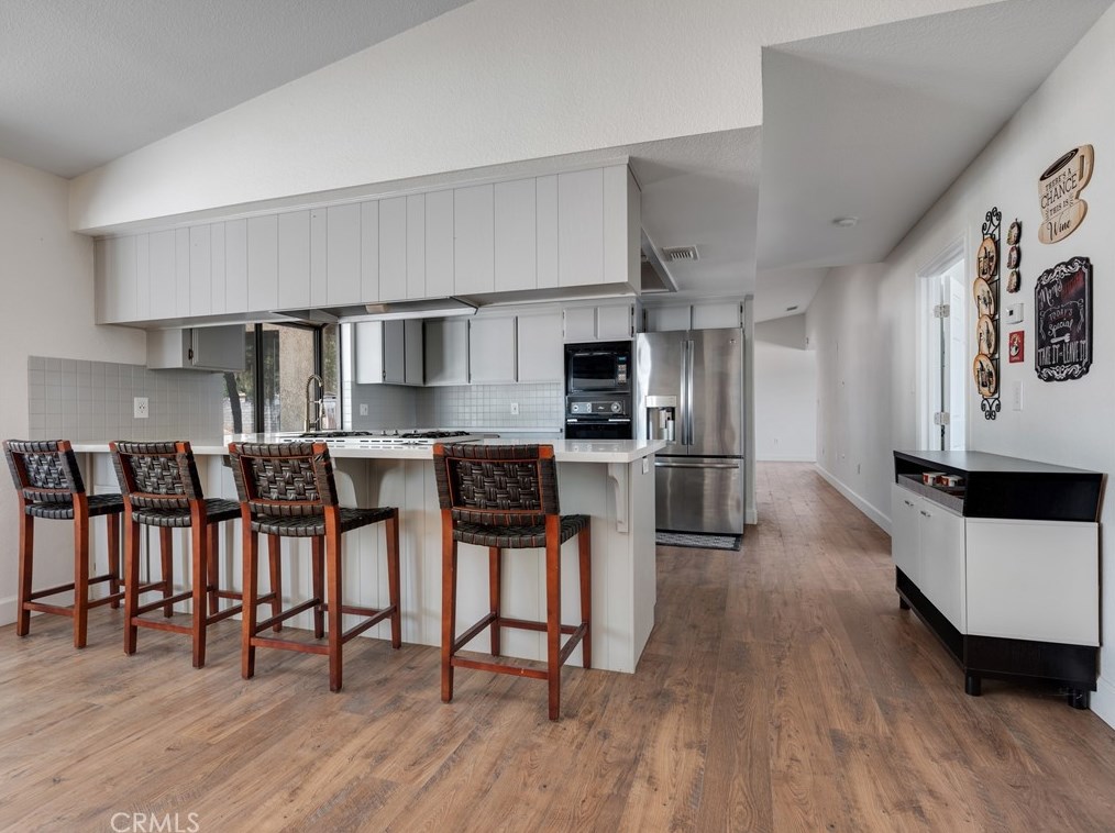 14795 Apple Valley Rd, Apple Valley CA  92307-5105 exterior