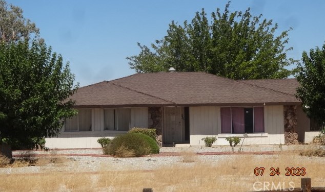 14180 Cree Rd, Apple Valley, CA 92307-5765