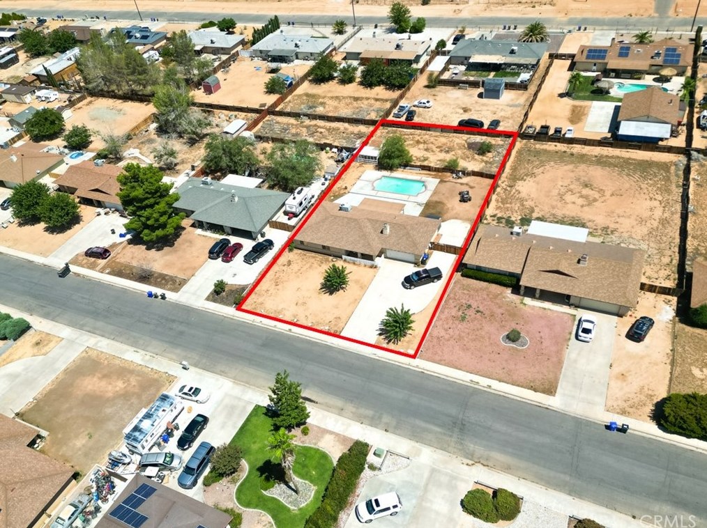13367 Deerwood Rd, Apple Valley, CA 92308-5424