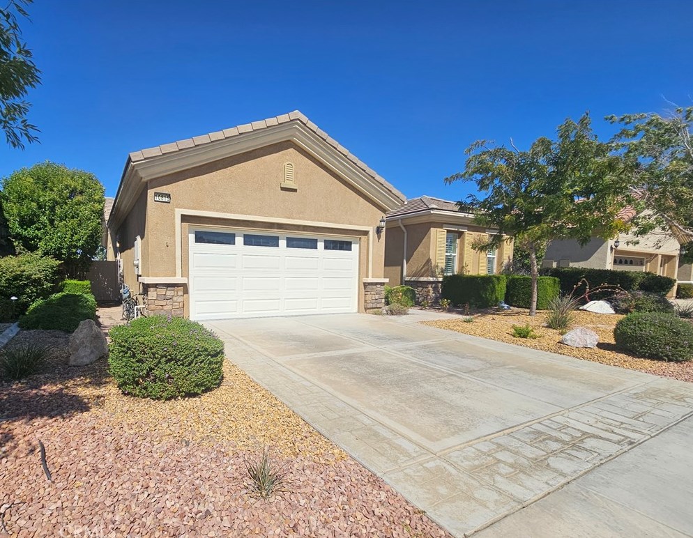 10815 Katepwa St, Apple Valley, CA 92308-3671