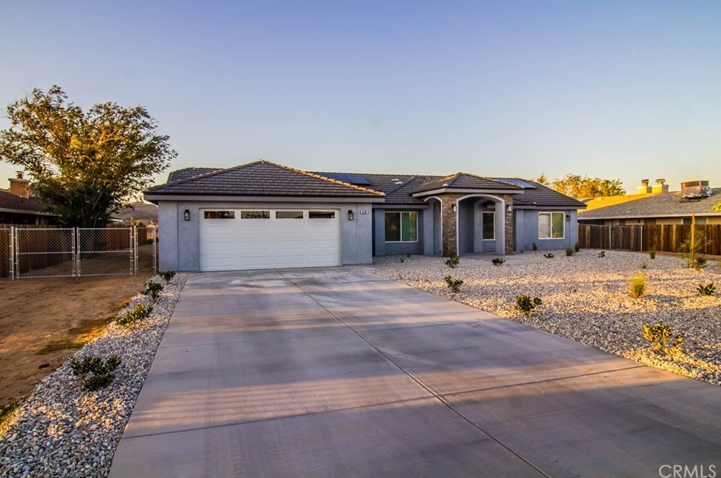 15309 Broken Bow Rd, Apple Valley, CA 92307