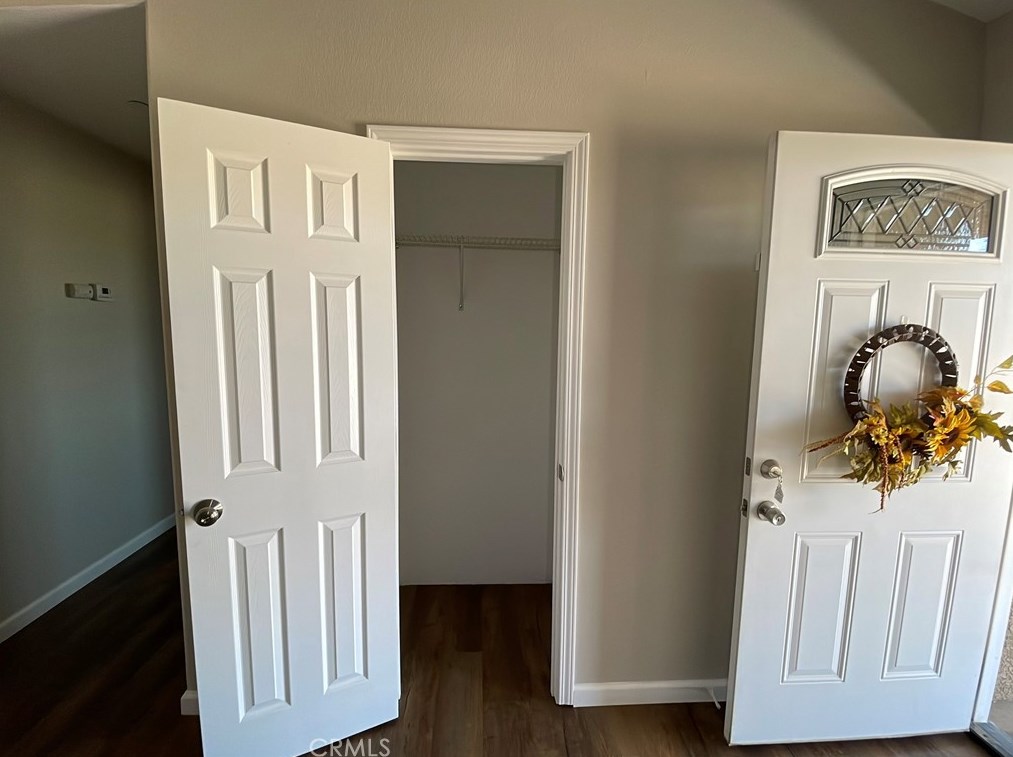 9370 Joshua Ln, Phelan, CA 92371-4779