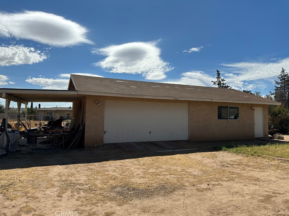 9593 Delmar Ave, Hesperia, CA 92345-5608