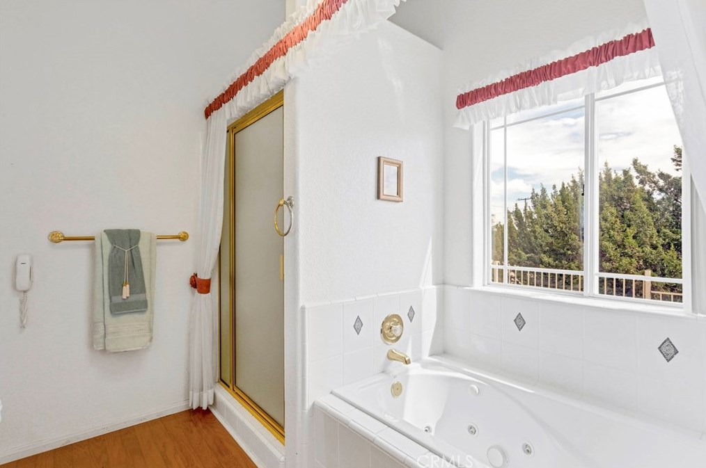 18351 Orange St, Hesperia CA  92345-6632 exterior