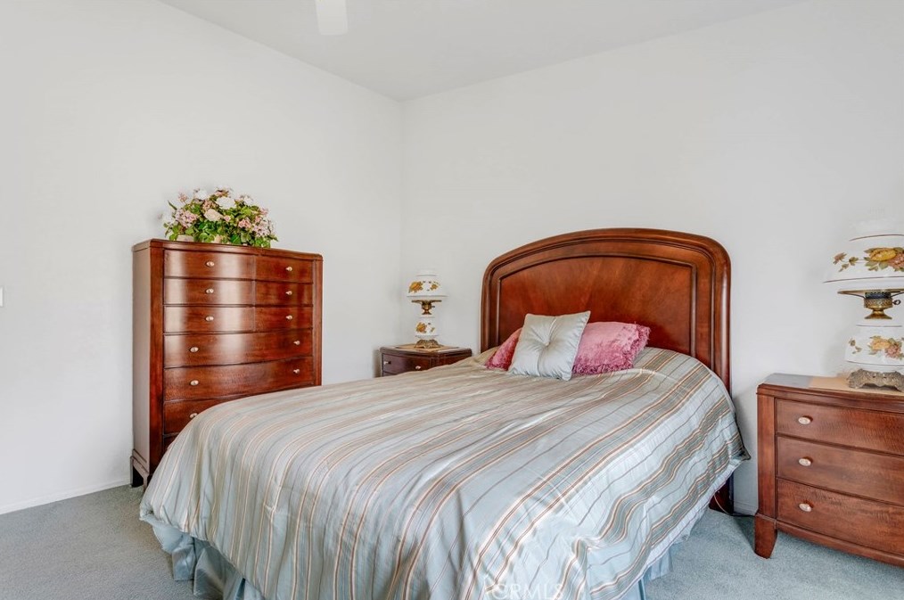 18351 Orange St, Hesperia CA  92345-6632 exterior