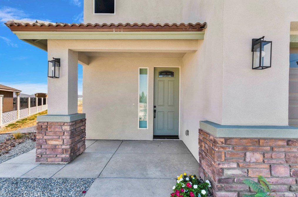 14277 Glenview Ct, Victorville, CA 92395