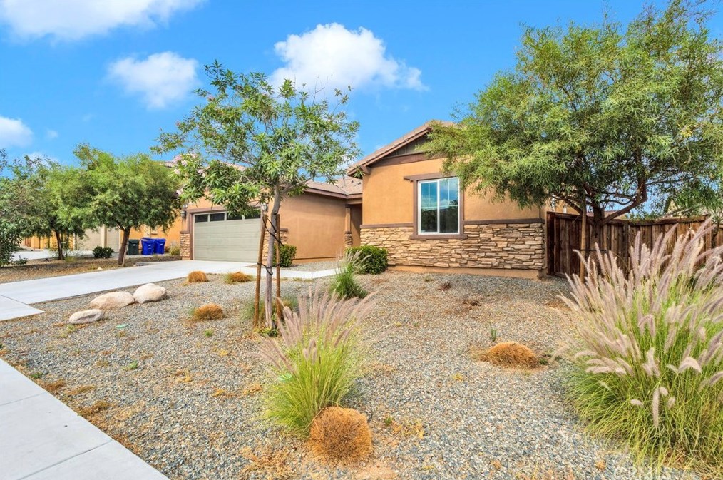 10996 Paso Blanco Ave, El Mirage, CA 92301