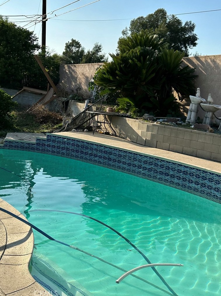 119 Shelby Way, Upland, CA 91786